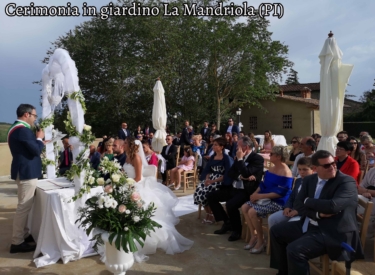 Cerimonia in giardino L a Mandriola (PI)